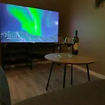 Aurora Polaris - Outdoor Sauna - Free Parking - 750m From Center *