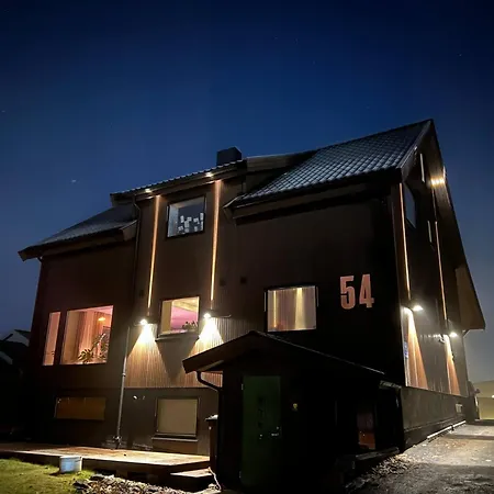 Апартаменты Aurora Polaris - Outdoor Sauna - Free Parking - 750m From Center