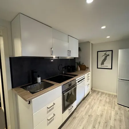 Apartment Aurora Polaris - 750m From Citycenter - Free Parking