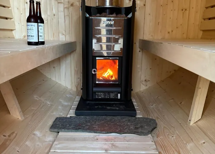 Aurora Polaris - Outdoor Sauna - Free Parking - 750m From Center Apartamento