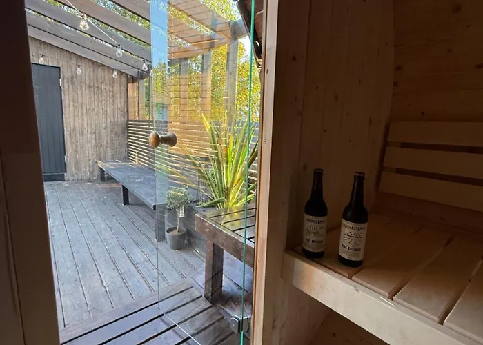 Apartman Aurora Polaris - Outdoor Sauna - Free Parking - 750m From Center Tromsø